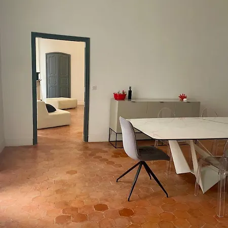 Apartment 130 M2 Hyper Centre Cathedrale