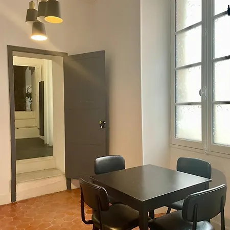 130 M2 Hyper Centre Cathedrale * Ajaccio (Corsica)